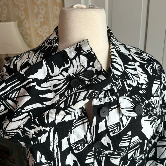 🦓 Adorable Croft and Barro Lightweight jacket EUC 🦓 - Picture 4 of 9